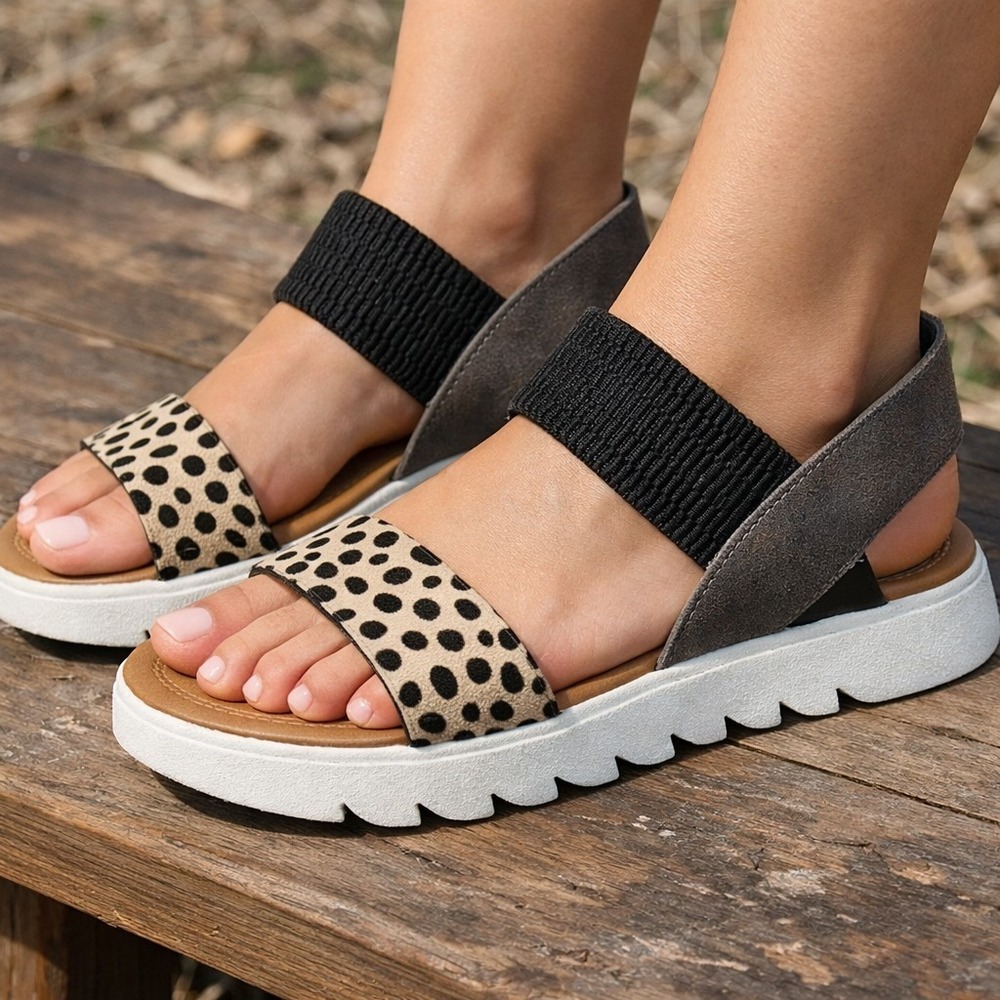 Blowfish Malibu Leopard Platform Sandals Womens 7.5 Black Elastic Strap